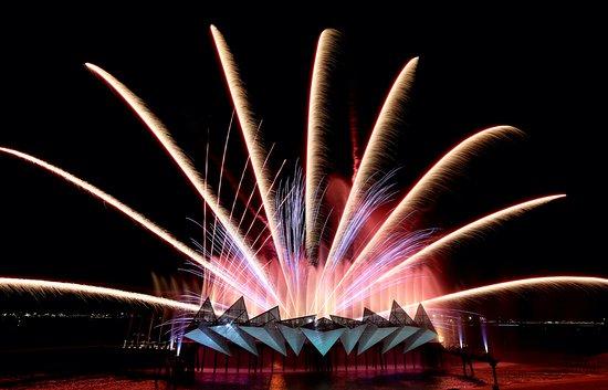 Spectacle Wings of Time